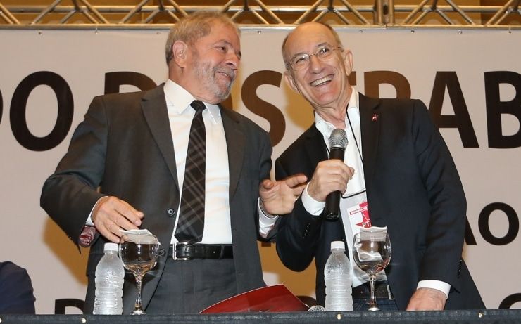 'Lula é nosso candidato para 2018', diz Rui Falcão