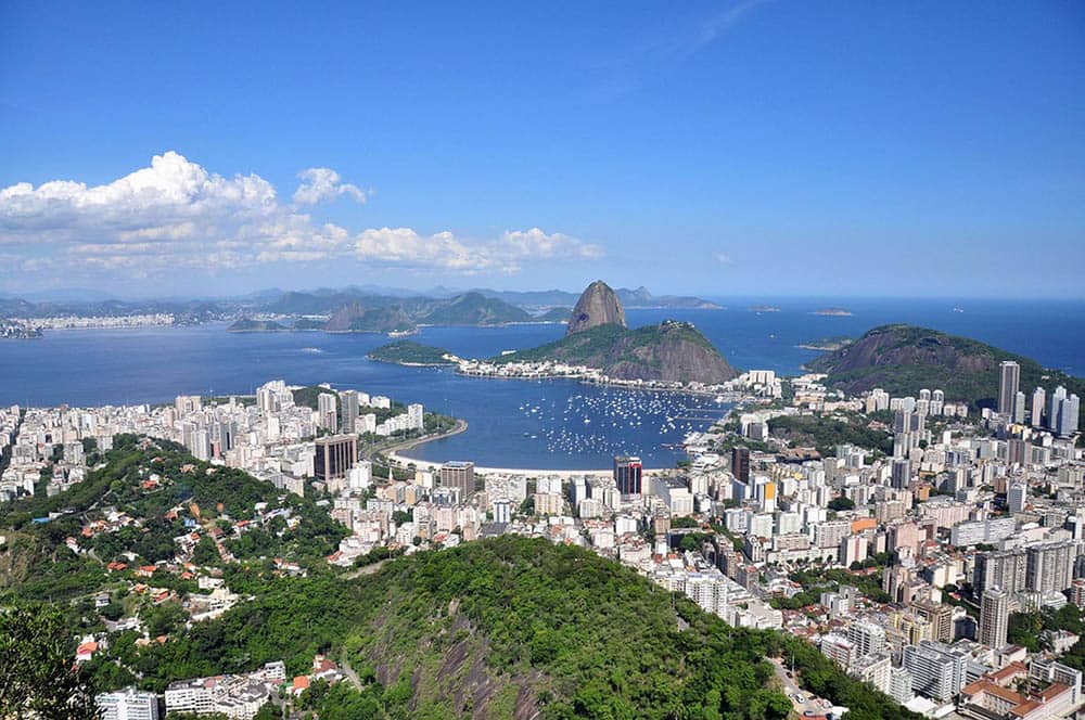 Brasil espera recorde de 2,4 milhões de turistas estrangeiros no verão