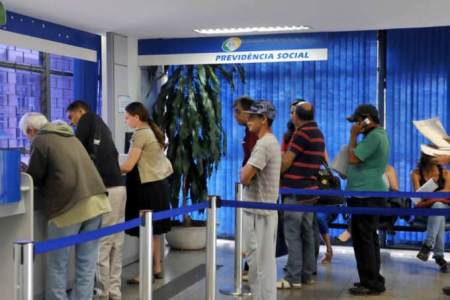 Governo reajusta em 6,58% aposentadorias acima do salário mínimo