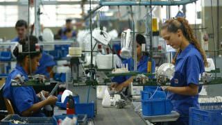 Recessão afeta demanda interna por bens industriais, avalia Ipea