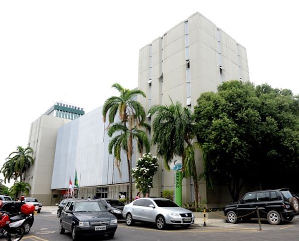 TCE apura denúncia contra licitação para limpeza da Sefaz e da Seduc