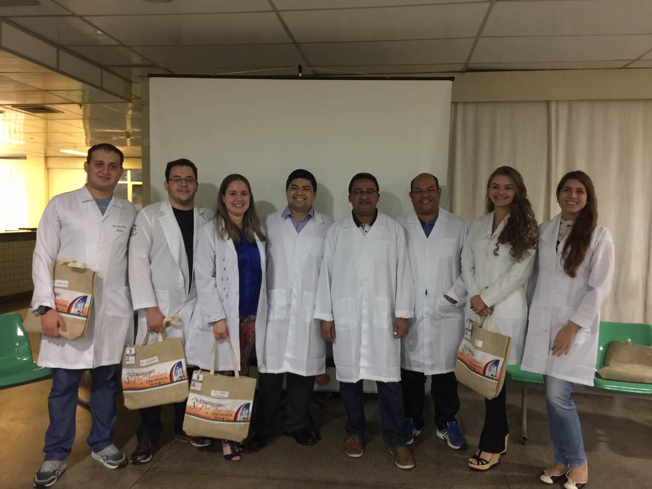 FCecon forma especialistas em diversas áreas da medicina