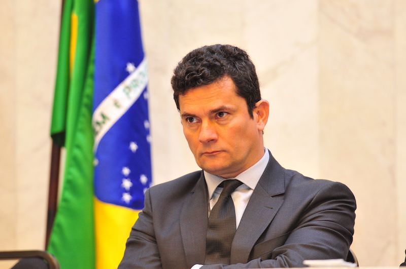 Moro dá 5 dias para PF se manifestar sobre suposto vídeo de coercitiva de Lula