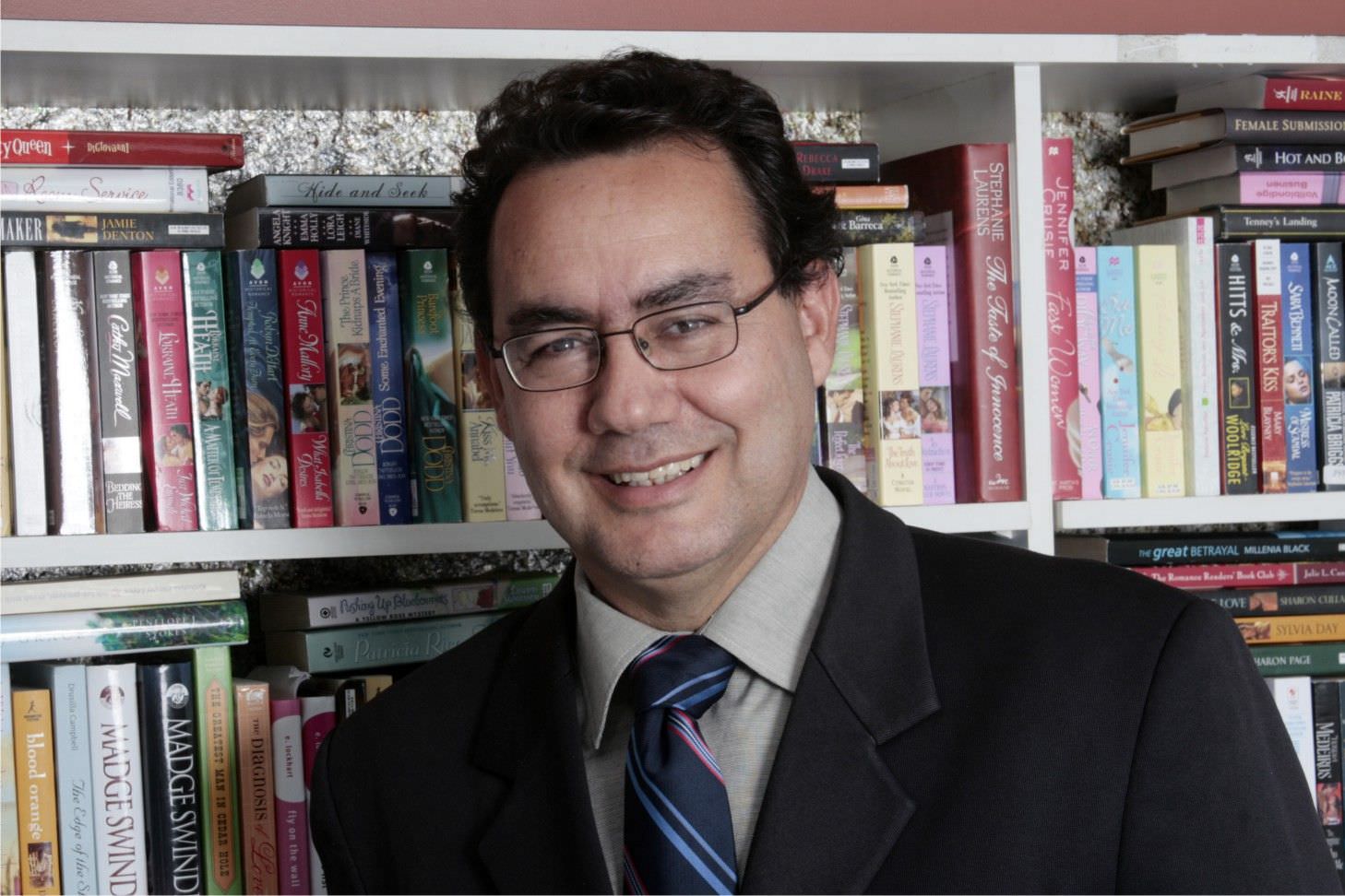 Em Manaus, Augusto Cury  ministra palestra sobre relação entre emoção e sucesso