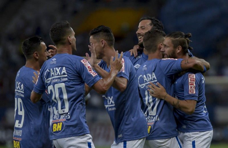 Cruzeiro e Inter se garantem na terceira fase