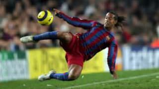 No 37º aniversário, Ronaldinho será homenageado pelos clubes em que brilhou