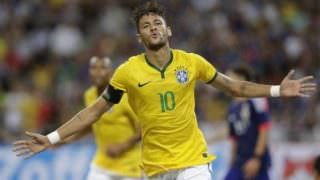 Neymar está a três gols de alcançar Romário na artilharia da seleção brasileira