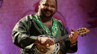 Arlindo Cruz continua sedado e permanece com quadro de saúde grave