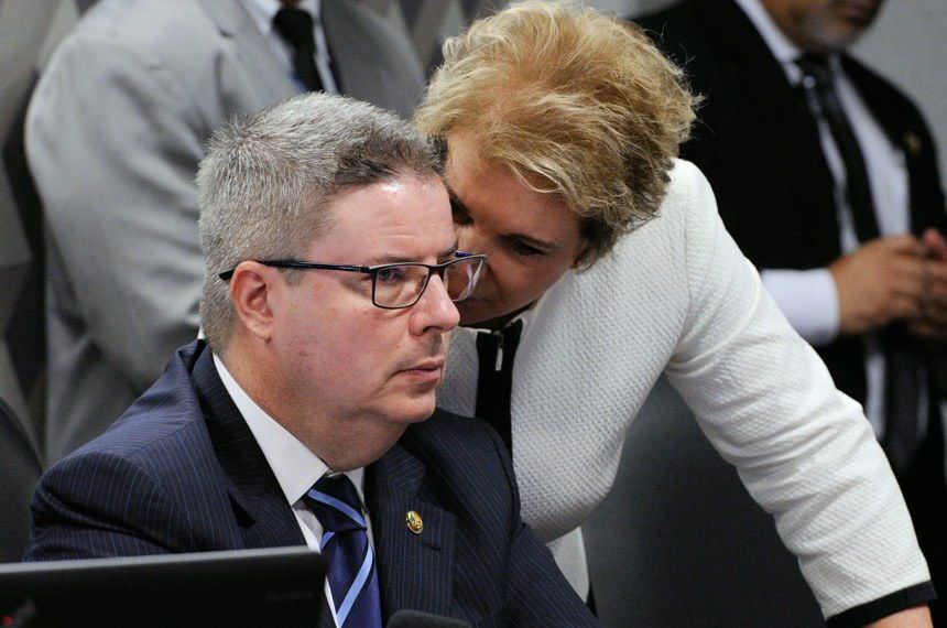 Vai a Plenário projeto que aumenta bancada do AM na Câmara dos Deputados