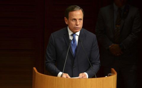 Acordem mais cedo, vagabundos, diz Doria após tentativa de bloqueio à prefeitura