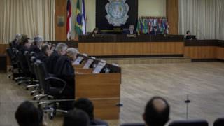Justiça mantém  serviço de segurança a ex-governadores do Amazonas