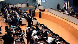 Projeto de Lei prevê jornada reduzida a  servidores cuidadores de PCDs