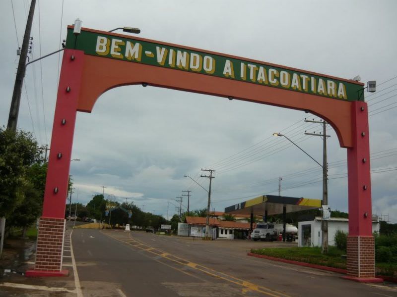 Prefeito de Itacoatiara-AM pretende gastar R$ 103 mil em quadra esportiva