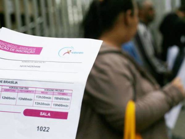 Mais de 510 mil pessoas se inscrevem para o Enem 2017