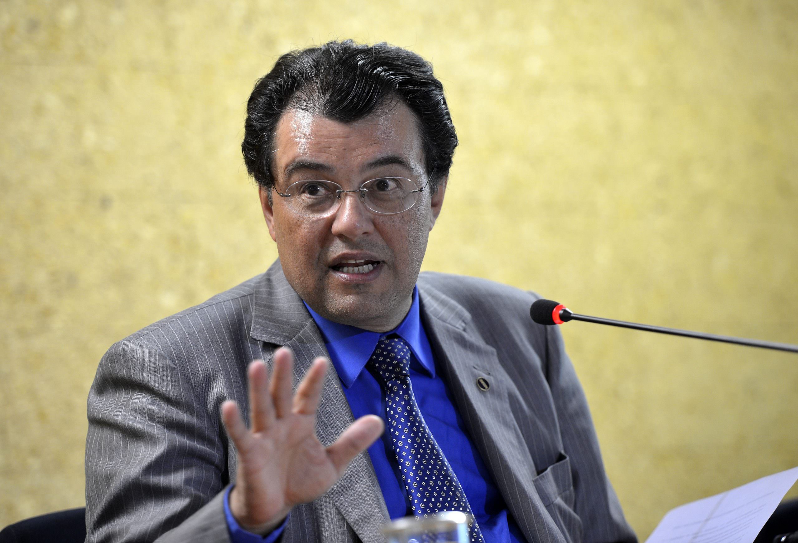 ‘Estadão’ aponta que Braga desistiu do governo, mas nos bastidores a informação é outra