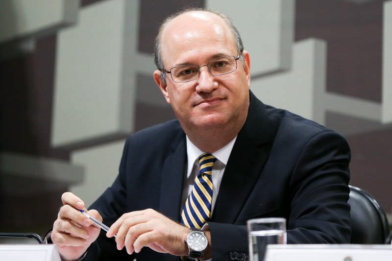 Banco Central vai agir de forma ‘firme e serena’, diz Ilan