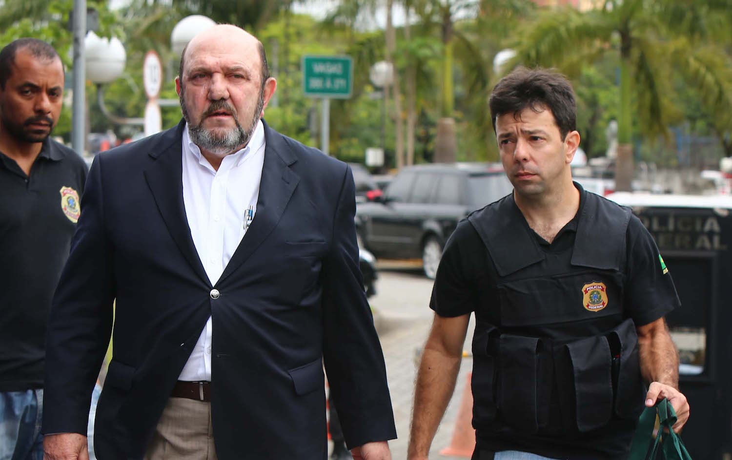 Empreiteiro diz que pagava propinas 'porque era instado a colaborar'