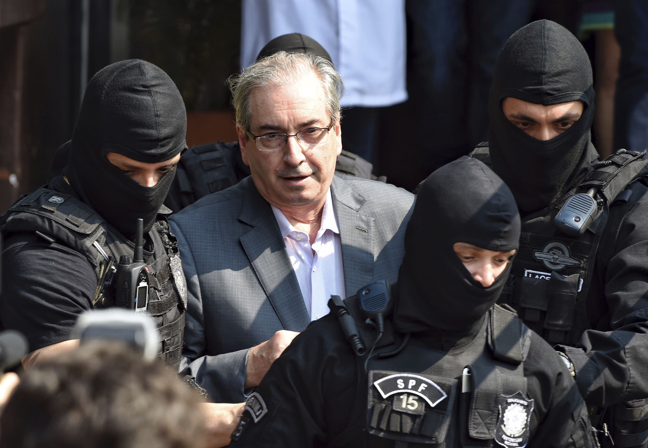 Juiz federal condena Eduardo Cunha a 24 anos de prisão por desvios na Caixa