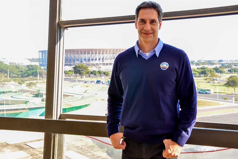 Luís Ernesto Lacombe se despede após 20 anos na Globo