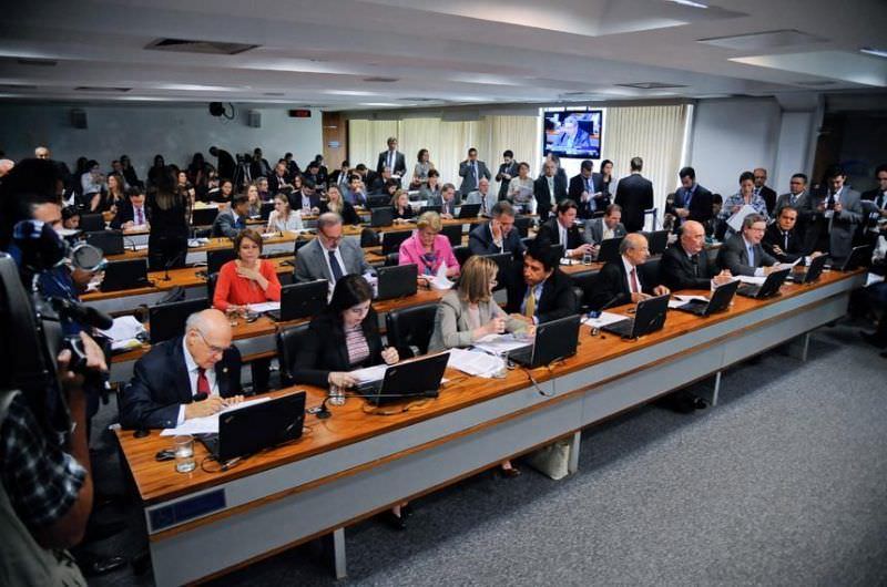Após sabatinas, CCJ vota agravamento de pena por corrupção de menores