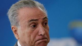 'Brasil é maior que todas as dificuldades', diz Temer antes de deixar Brasília