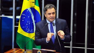 Defesa de Aécio recorre ao STF para retomar mandato