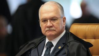 Fachin volta a defender urnas eletrônicas e diz que voto impresso semeia 'conturbações'