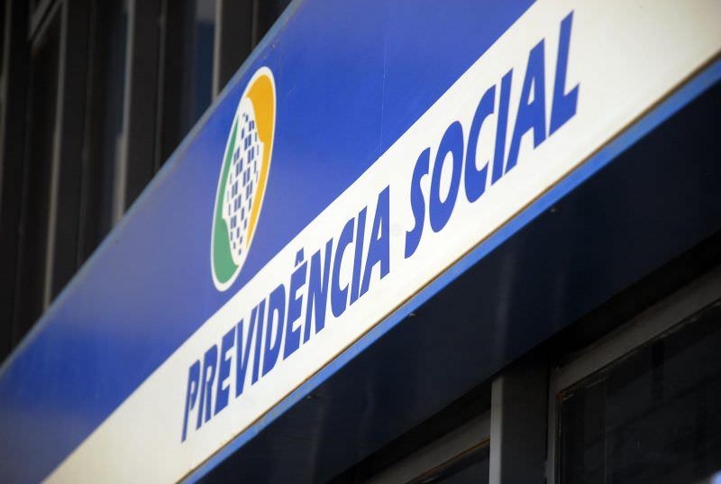 INSS deve reconhecer o direto ao benefício previdenciário na data do requerimento