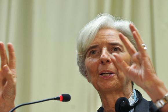 FMI aponta corrupção e evasão fiscal como grandes desafios da economia