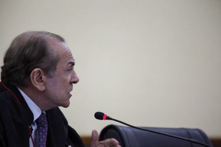 Câmaras Reunidas confirmam liminar que concedeu direito à cirurgia para idosa no AM