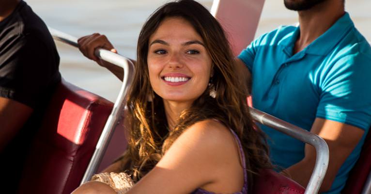 Ísis Valverde leva bronca do Detran após publicar foto