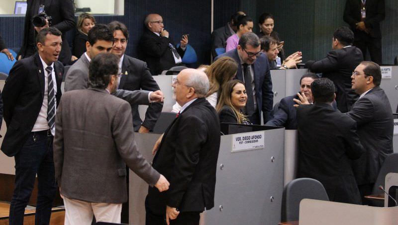 Emenda previa redução de gastos com publicidade pela Prefeitura