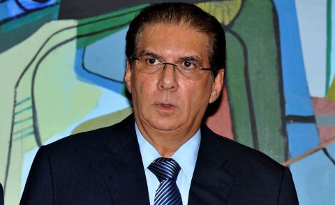 Justiça suspende concessão de rádio do senador Jader Barbalho
