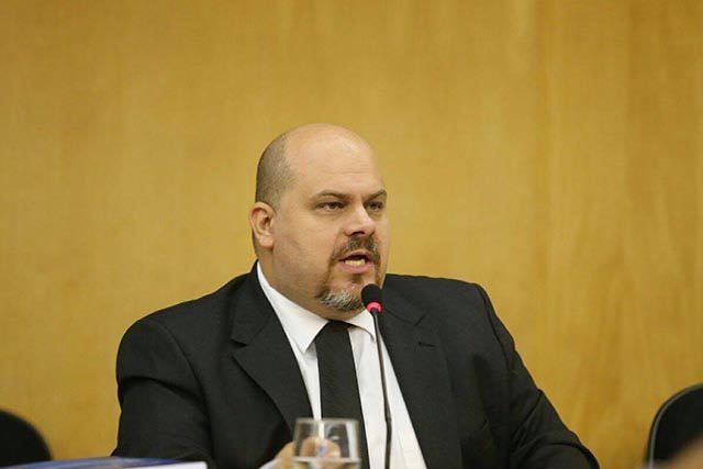 Advogado de Braga afirma que entrará com ação para barrar suspensão da eleição direta