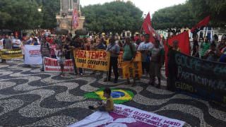 Centrais sindicais realizam ato em adesão à Greve Geral, em Manaus, nesta sexta (30)
