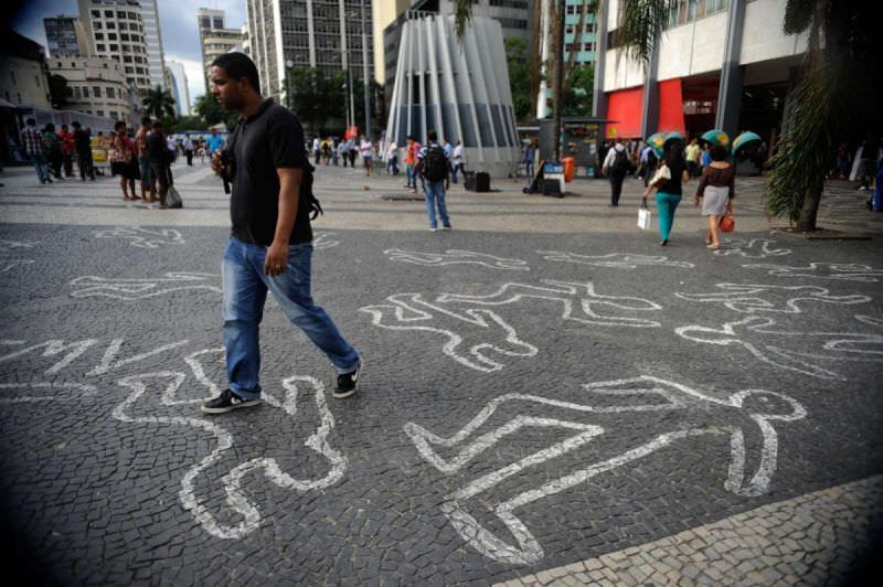 Violência no Brasil em 2015 matou mais que ataques terroristas no mundo em 2017