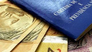 Mais de 1,8 milhão de trabalhadores ainda não sacaram abono salarial de 2015