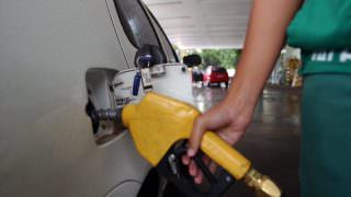 Petrobras reduz gasolina em 0,5% e aumenta diesel em 1,9% nesta sexta