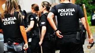 Operação cumpre quase 100 mandados de prisão contra PMs