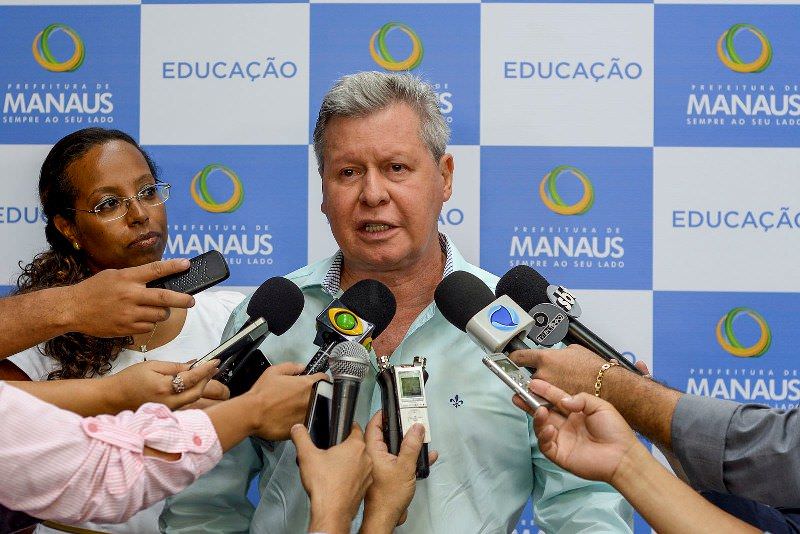 Há três meses sem receber, merendeiras e outros funcionários da Semed estão sem perspectivas