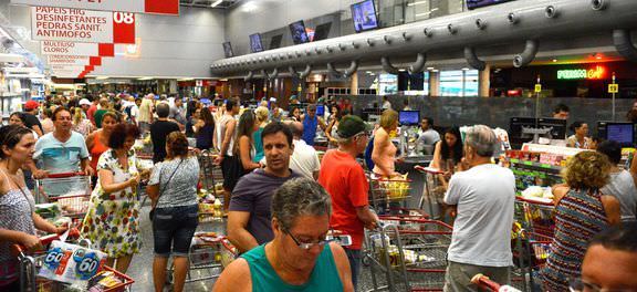 Mercado financeiro reduz mais uma vez estimativa para a inflação