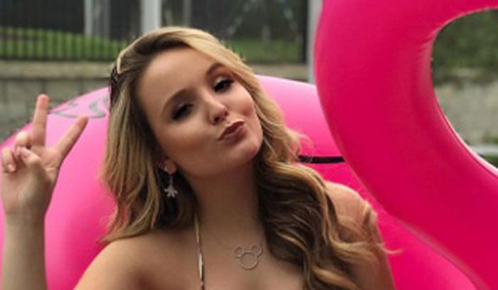 Larissa Manoela revela sonho: 'Quero ser mãe antes dos 30'