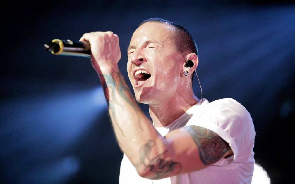 Após morte de Chester Bennington, 4 álbuns do Linkin Park aparecem em parada