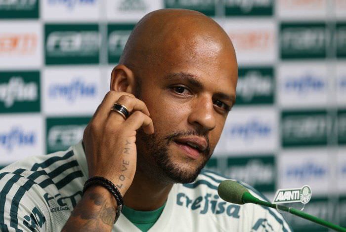 Diretoria do Palmeiras define nesta semana o que fazer com Felipe Melo