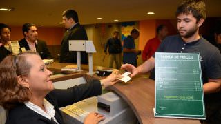 Desembargadores rejeitam recurso da CMM contra decisão sobre taxa de estacionamento em shoppings