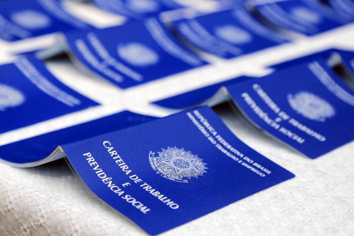 MP, que muda regras trabalhistas, vai caducar no Senado