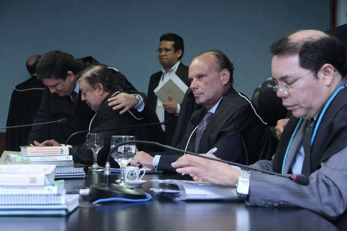 Decisão do TCE compromete investimentos em áreas essenciais