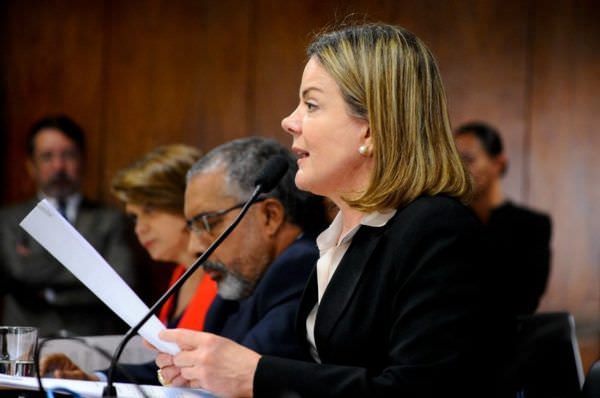 Julgamento de Gleisi Hoffmann na Lava Jato começa nesta terça