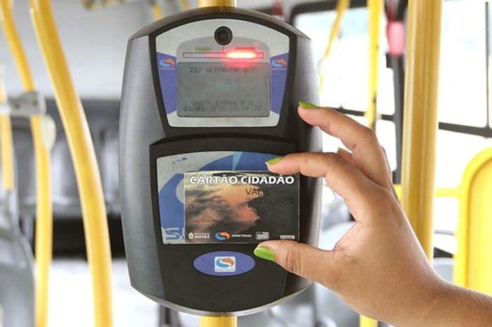 Cartão passa fácil poderá ser recarregado com qualquer valor a partir de outubro