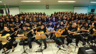 UEA oferece 168 vagas para cursos gratuitos de música